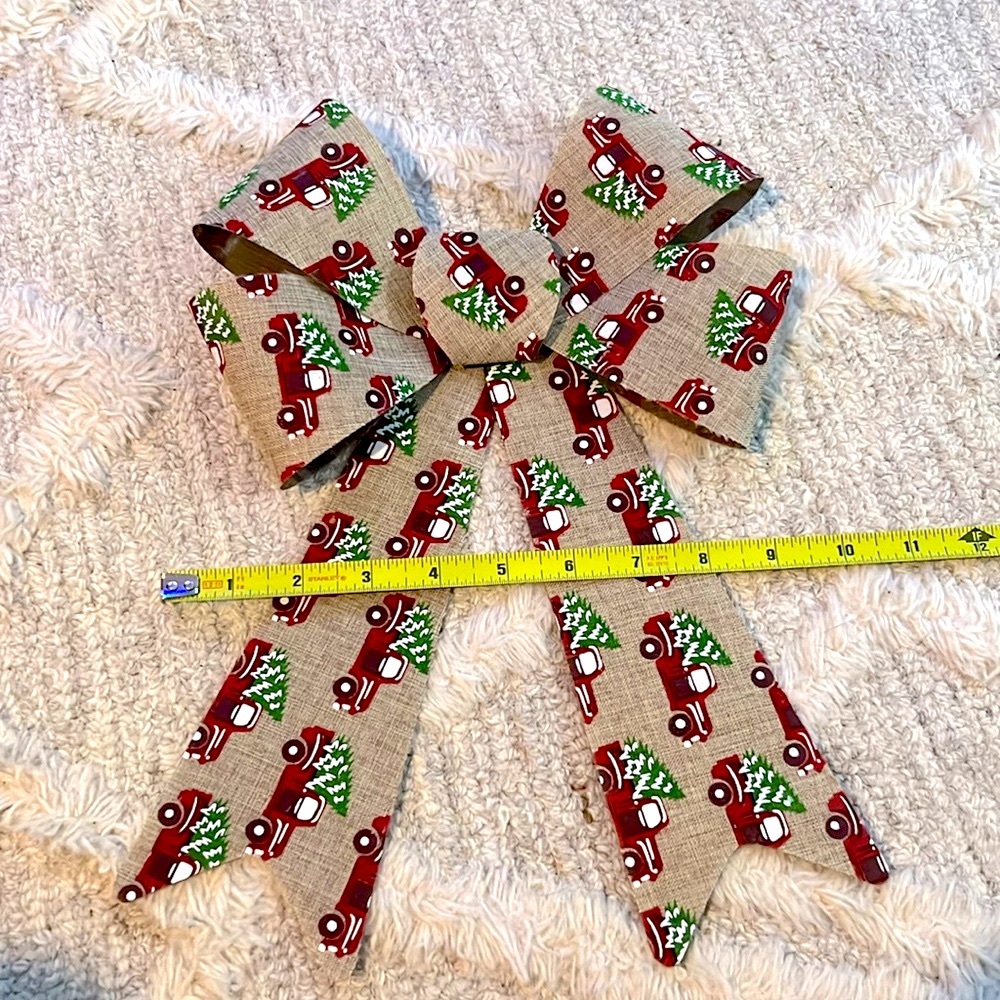 🎄🛻 LARGE 14” x 10” RED TRUCK CHRISTMAS HOLIDAY GIFT BOW OR HOME WALL/DOOR DECOR - Picture 3 of 5